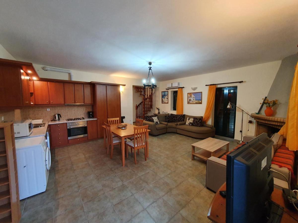Frigano 3 Apartment สตูปา ภายนอก รูปภาพ